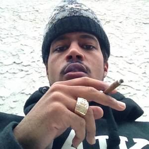 Meet your Posher, Dee